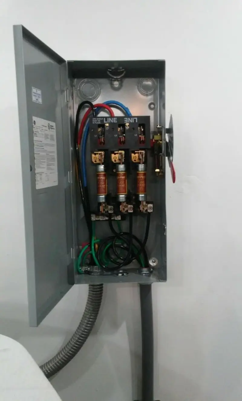 Three-phase disconnect switch installed for Electrical Wiring & Rewiring in Dock Junction